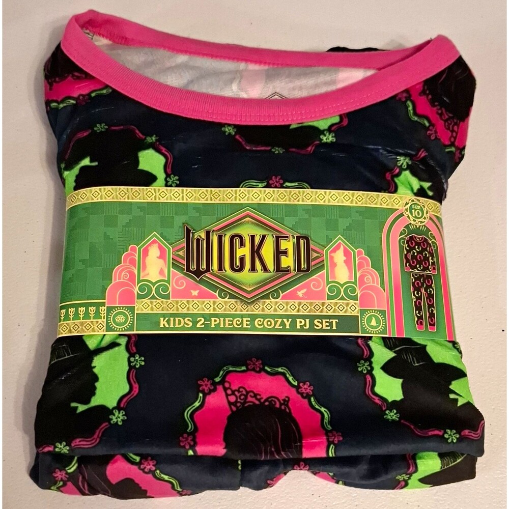 Wicked Girls 2pc Pajama Set Sz 10 Flame Resistant Velour LS Elphaba Glinda Cozy